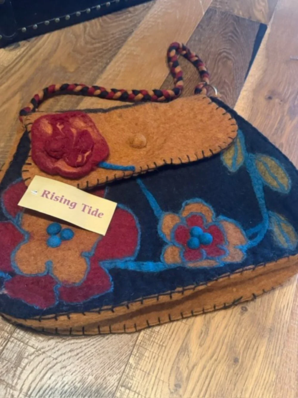 Rising Tide 100% Wool Felt Floral Shoulder Bag Handmade Nepal Boho NWT